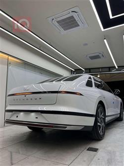 هیوندای ازێرا
